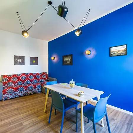 The Place * Nápoles